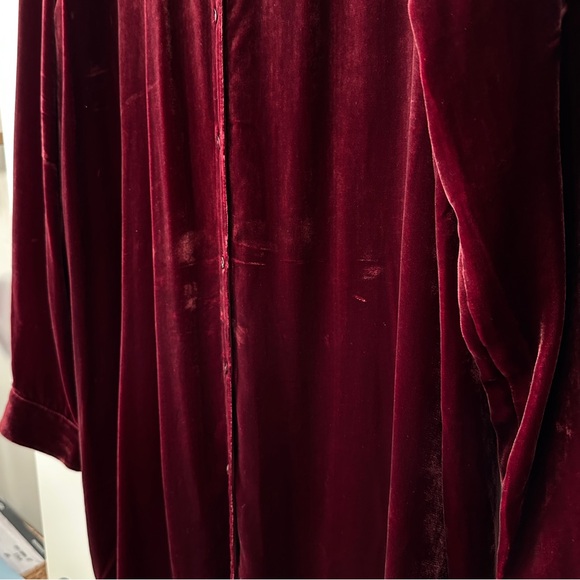 Eileen Fisher Red Velvet Tunic Blouse - Size - Large - Picture 8 of 8